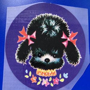 Strijkapplicatie Paars met zwart hondje